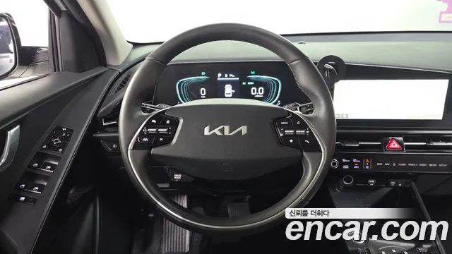 Kia Niro The All New — Фото автомобиля 19