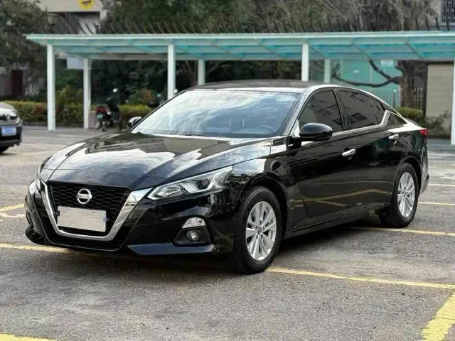 Фотография автомобиля — Nissan Teana