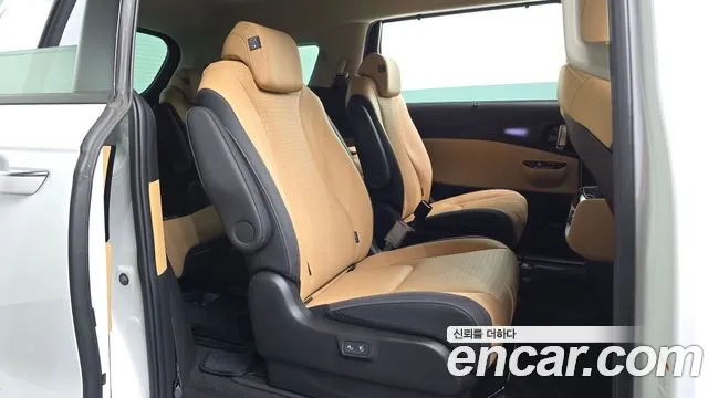 Kia Carnival 4th Gen — Фото автомобиля 19