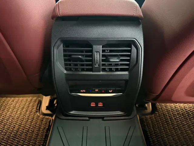 BMW 3 Series — Фото автомобиля 9