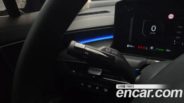 Kia K8 (New) Hybrid — Фото автомобиля 28