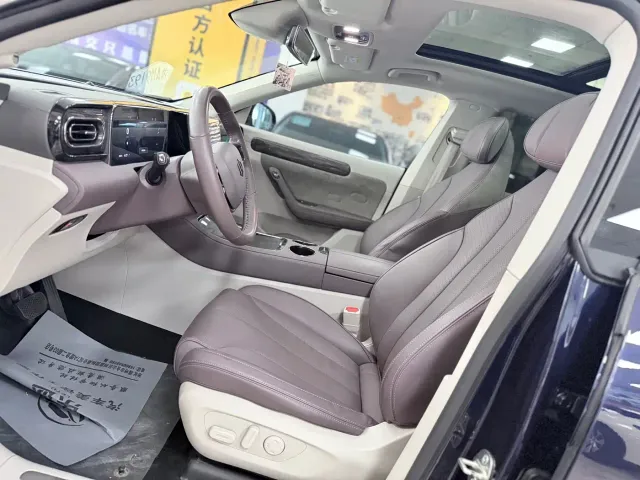 Leapmotor C11 — Фото автомобиля 7