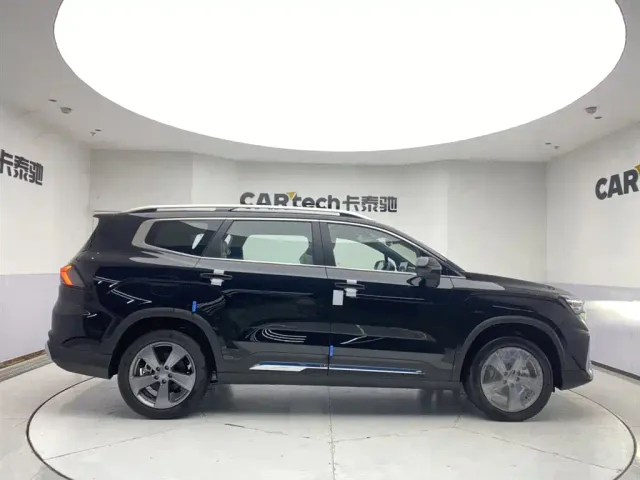 Geely Haoyue L — Фото автомобиля 4
