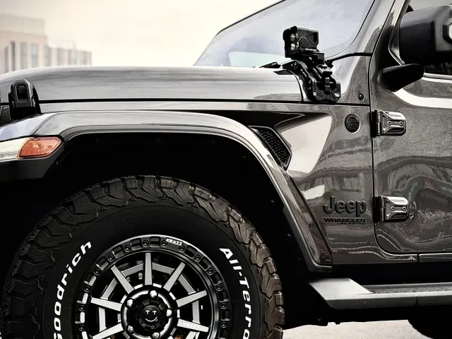 Jeep Wrangler — Фото автомобиля 12