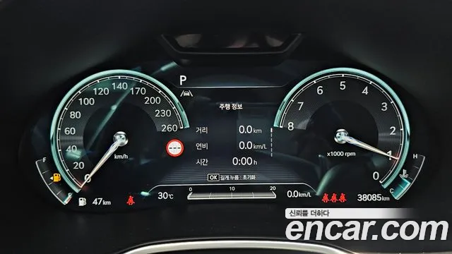 Genesis G80 Бензин 3.5 турбо AWD — Фото автомобиля 8