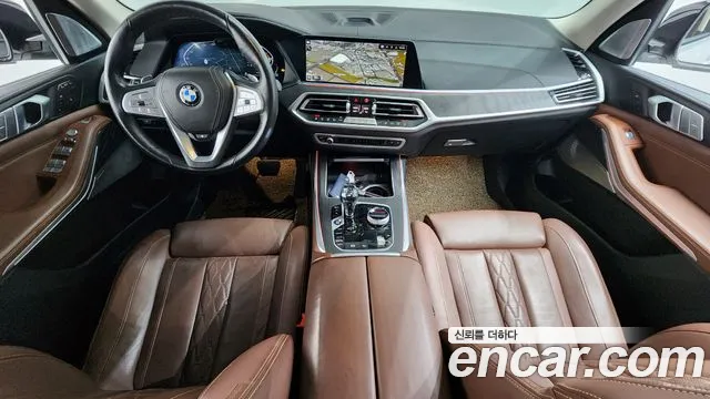 BMW X7 — Фото автомобиля 7