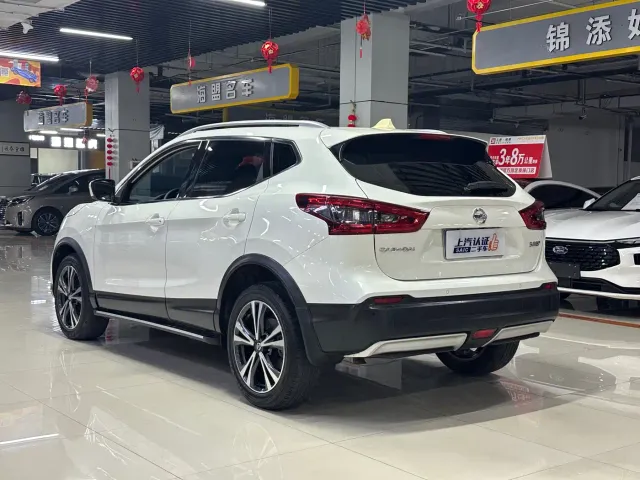 Nissan Qashqai — Фото автомобиля 13