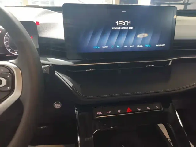 Haval H6 — Фото автомобиля 12