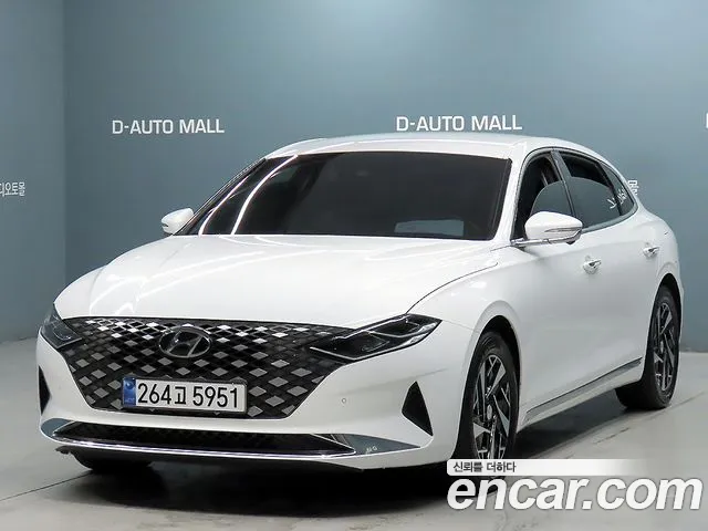 Фотография автомобиля — Hyundai Grandeur Grandeur (New) Hybrid