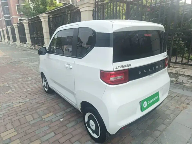 Wuling Hongguang Mini EV — Фото автомобиля 4
