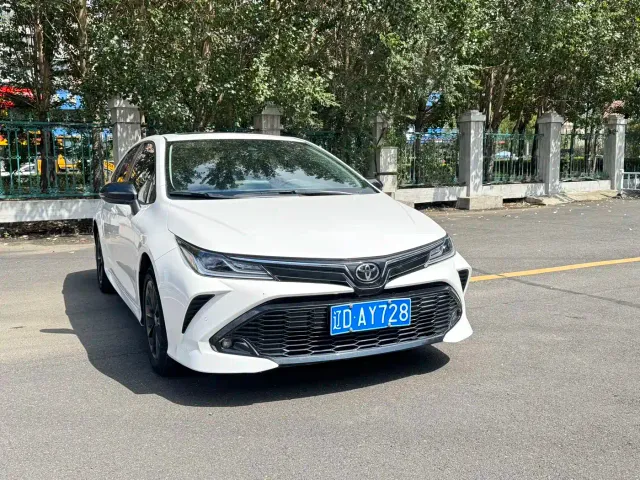 Фотография автомобиля — Toyota Corolla