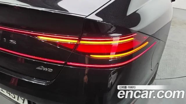 Genesis G90 — Фото автомобиля 18