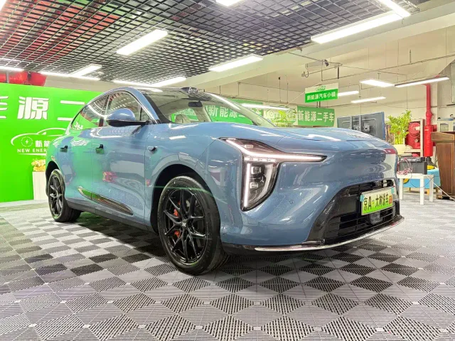 IM Motors LS6 — Фото автомобиля 3