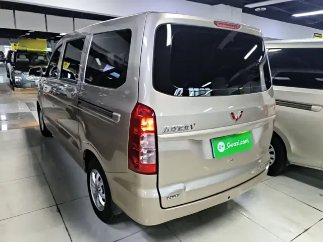 Wuling Motors Wuling Hongguang V 2021 1.5L Facelift Power Enjoy Edition LAR — Фото автомобиля 4