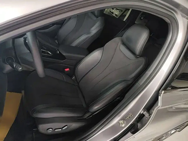 Geely Xingyue L — Фото автомобиля 14
