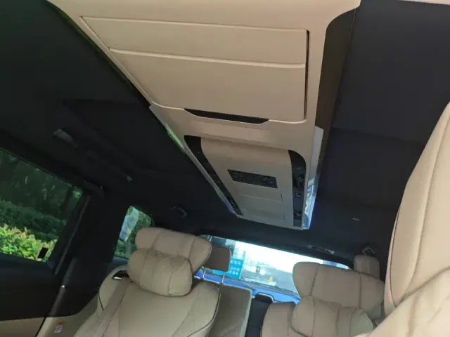 Toyota Alphard — Фото автомобиля 4