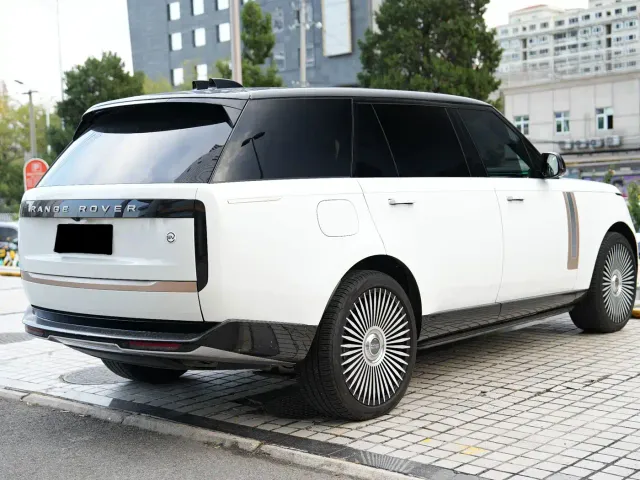 Land Rover Range Rover — Фото автомобиля 6