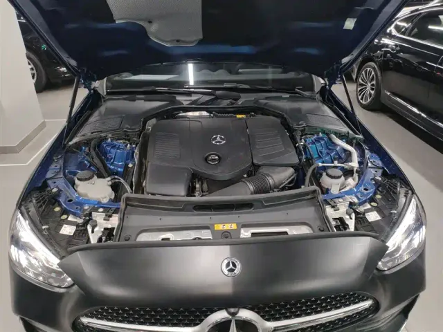 Mercedes-Benz C-Class — Фото автомобиля 19