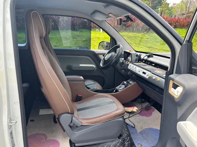 Wuling Hongguang Mini EV — Фото автомобиля 5