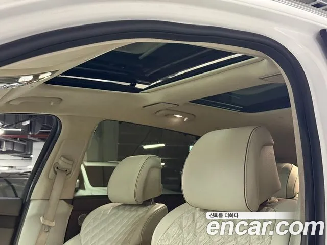 Genesis GV80 — Фото автомобиля 12