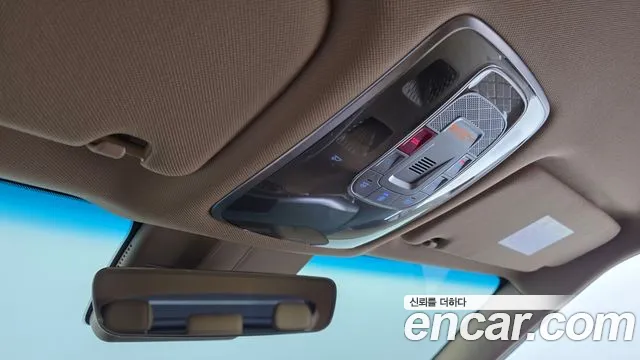 Genesis GV60 — Фото автомобиля 15