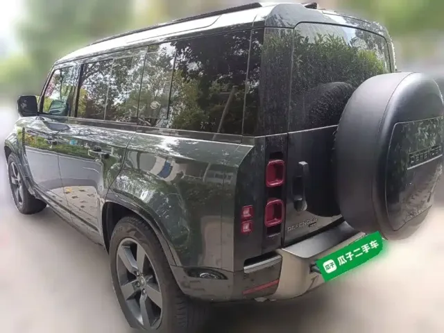 Land Rover Land Rover Defender 2022 110 P400 X-DYNAMIC HSE — Фото автомобиля 24