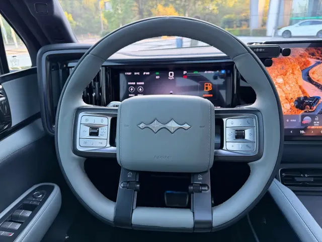 BYD FangChengBao Leopard 5 — Фото автомобиля 14
