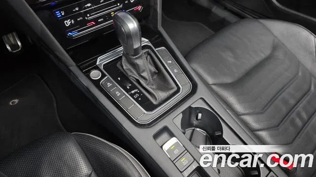 Volkswagen Arteon Arteon 2.0 TDI Prestige — Фото автомобиля 9