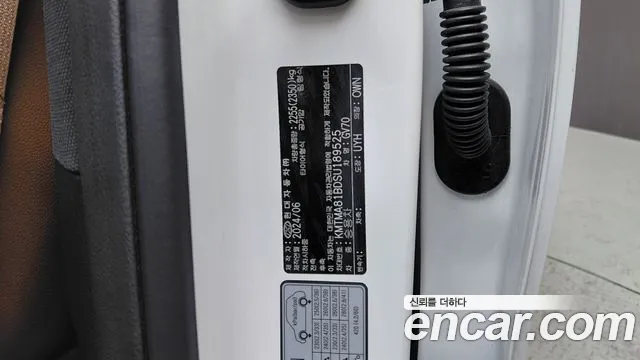 Genesis GV70 2.5T Бензин AWD — Фото автомобиля 19
