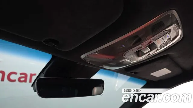 Genesis GV70 2.5T Бензин AWD — Фото автомобиля 25