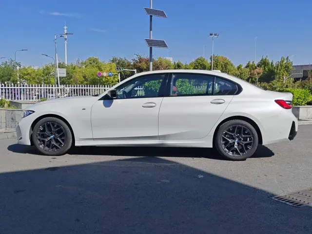 BMW 3 Series — Фото автомобиля 20
