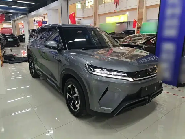 BYD Yuan UP — Фото автомобиля 3