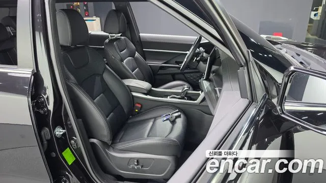 KG_Mobility_Ssangyong Torres Torres Бензин 1.5 2WD — Фото автомобиля 26