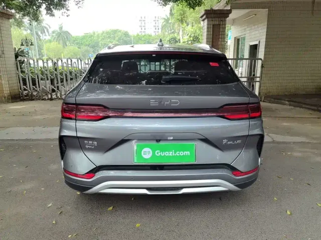 BYD Song PLUS — Фото автомобиля 3