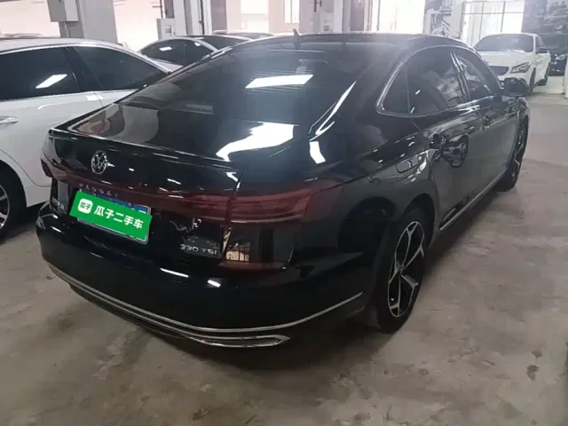 Volkswagen Passat 2023 Facelift 330TSI Starlight Elite Edition — Фото автомобиля 6