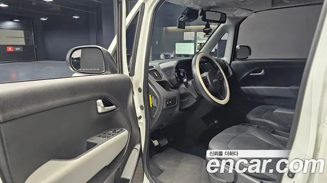 Kia RAY Новый Kia Ray Prestige — Фото автомобиля 10