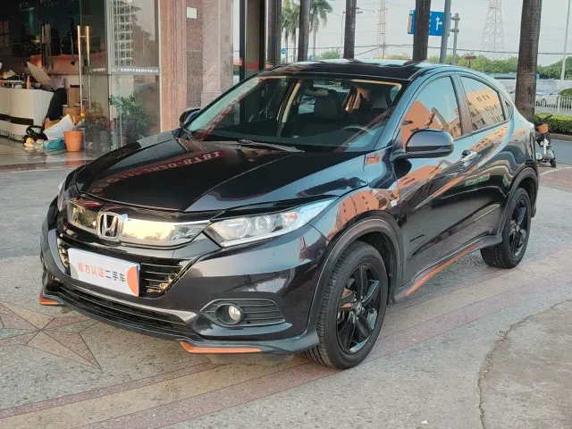 Фотография автомобиля — Honda Vezel