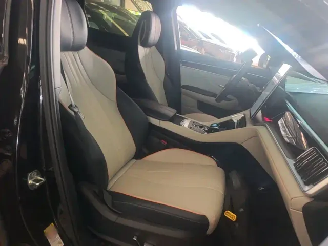 BYD Song PLUS — Фото автомобиля 24