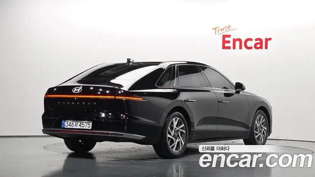 Hyundai Grandeur GN7 — Фото автомобиля 2