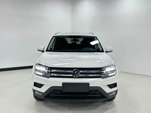 Volkswagen Tharu — Фото автомобиля 2
