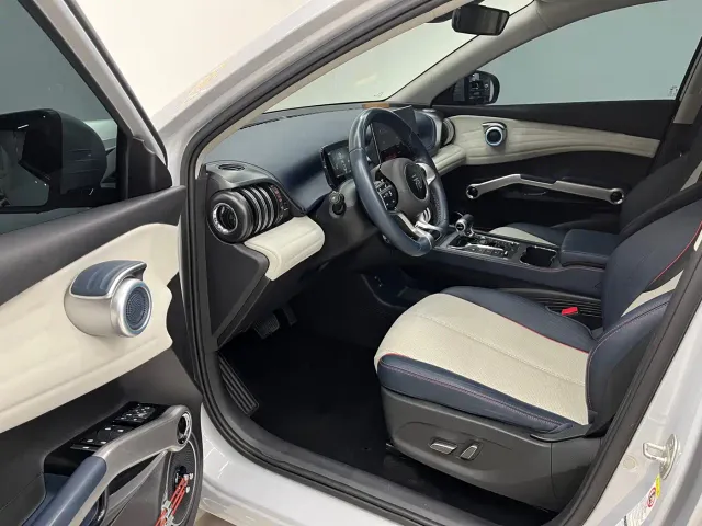 BYD Yuan PLUS — Фото автомобиля 16