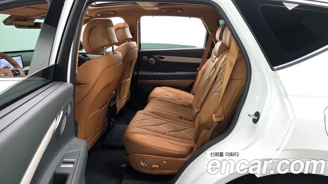 Genesis GV80 — Фото автомобиля 12