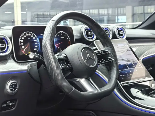 Mercedes-Benz C-Class — Фото автомобиля 7
