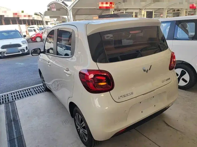 Wuling Hongguang Mini EV — Фото автомобиля 4