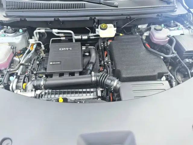 BYD Song Pro — Фото автомобиля 10