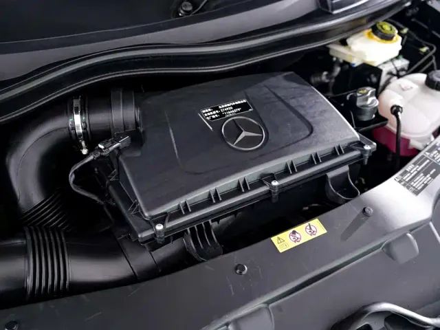 Mercedes-Benz V-Class — Фото автомобиля 13
