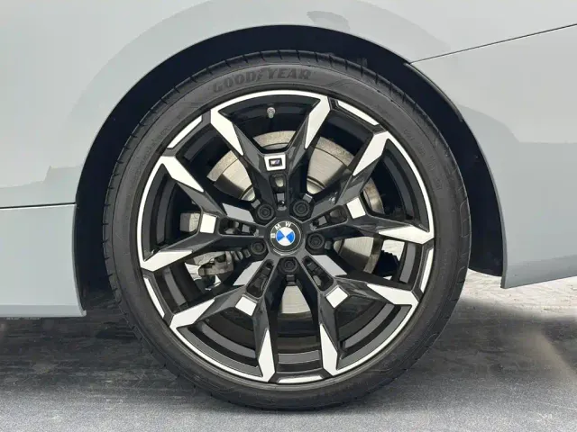 BMW 4 Series — Фото автомобиля 16
