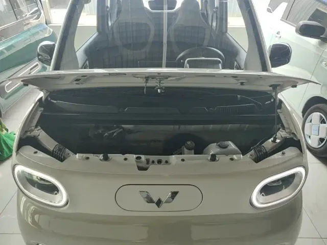 Wuling Hongguang Mini EV — Фото автомобиля 19