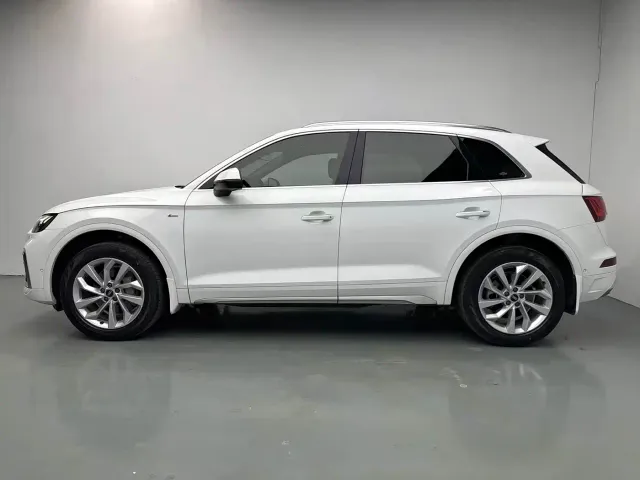 Audi Q5L — Фото автомобиля 3