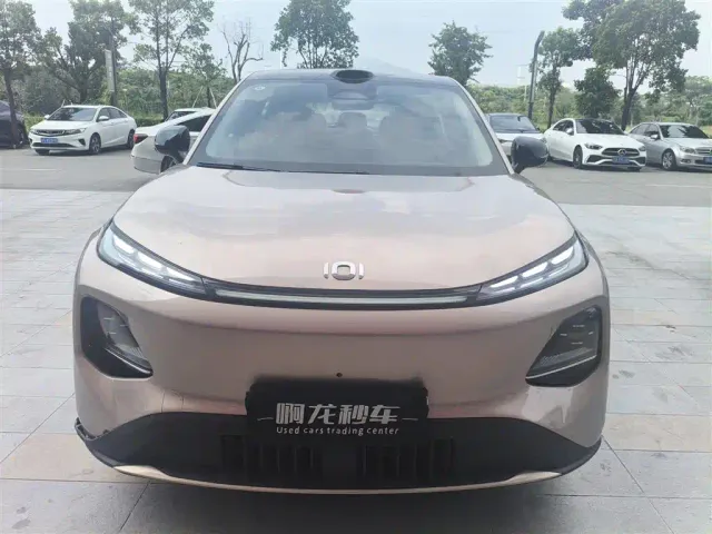 Changan Qiyuan Q05 — Фото автомобиля 3